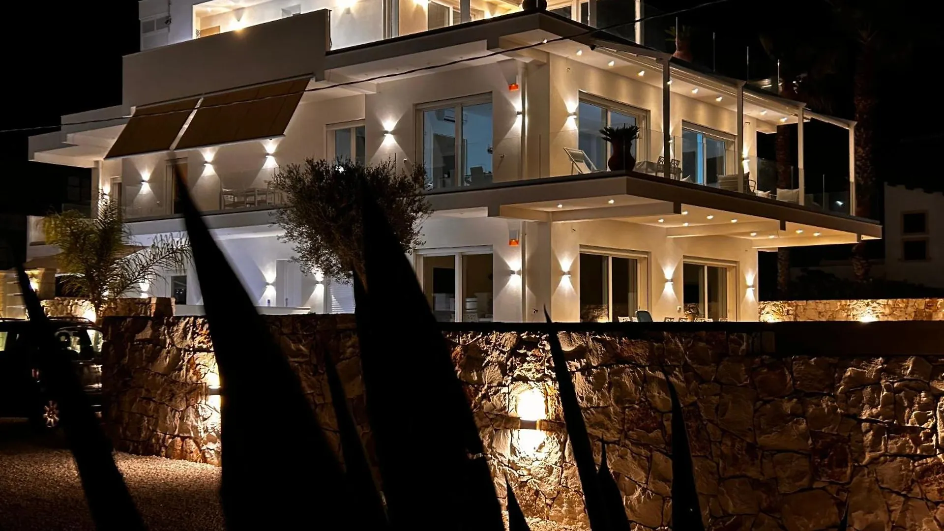Il San Carlo - Suite Avola Villa